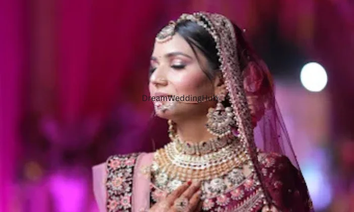 Makeoversbymonikaswati